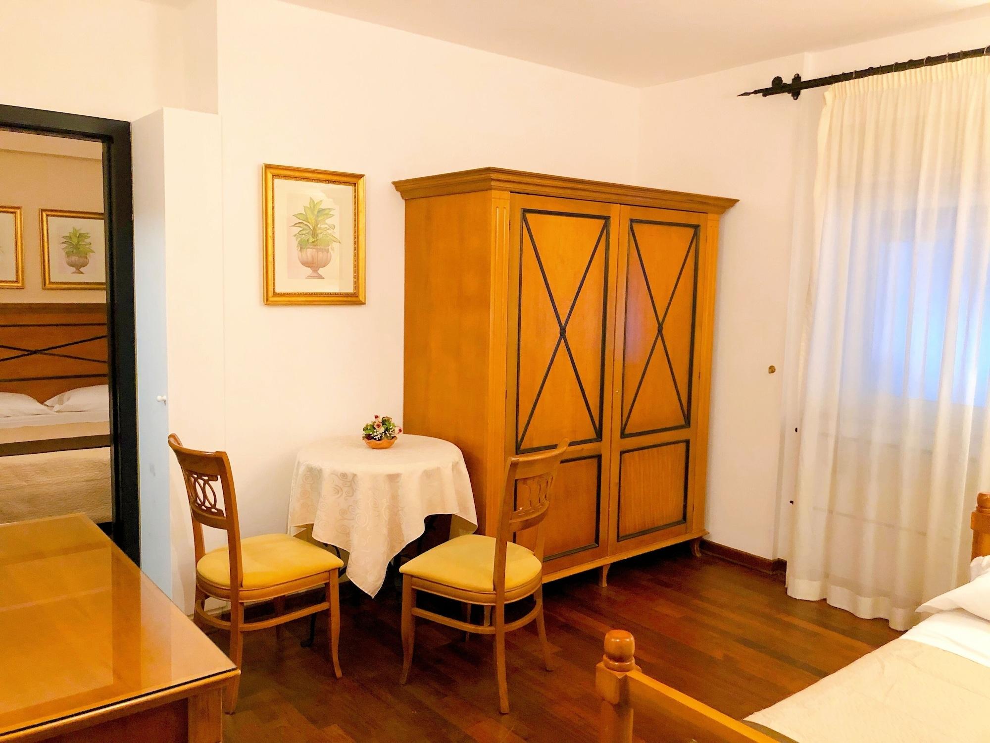 Hotel Florio Opera Palermo Central Eksteriør billede