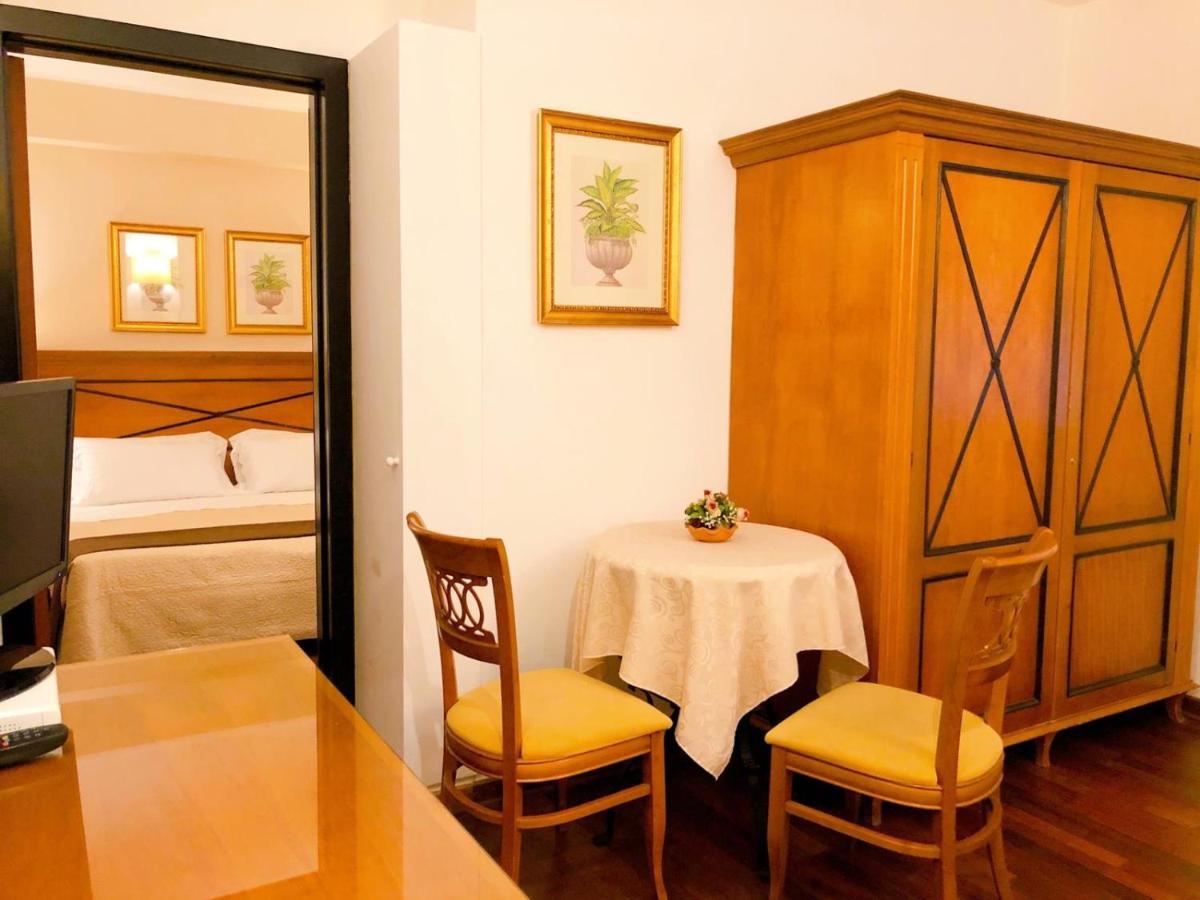 Hotel Florio Opera Palermo Central Eksteriør billede